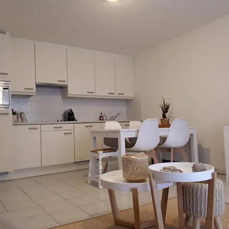 Cozy And Spacious Flat In A Prime Location By The Sea דירה ניופורט