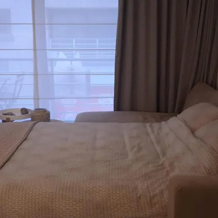 Cozy And Spacious Flat In A Prime Location By The Sea * نيوبورت